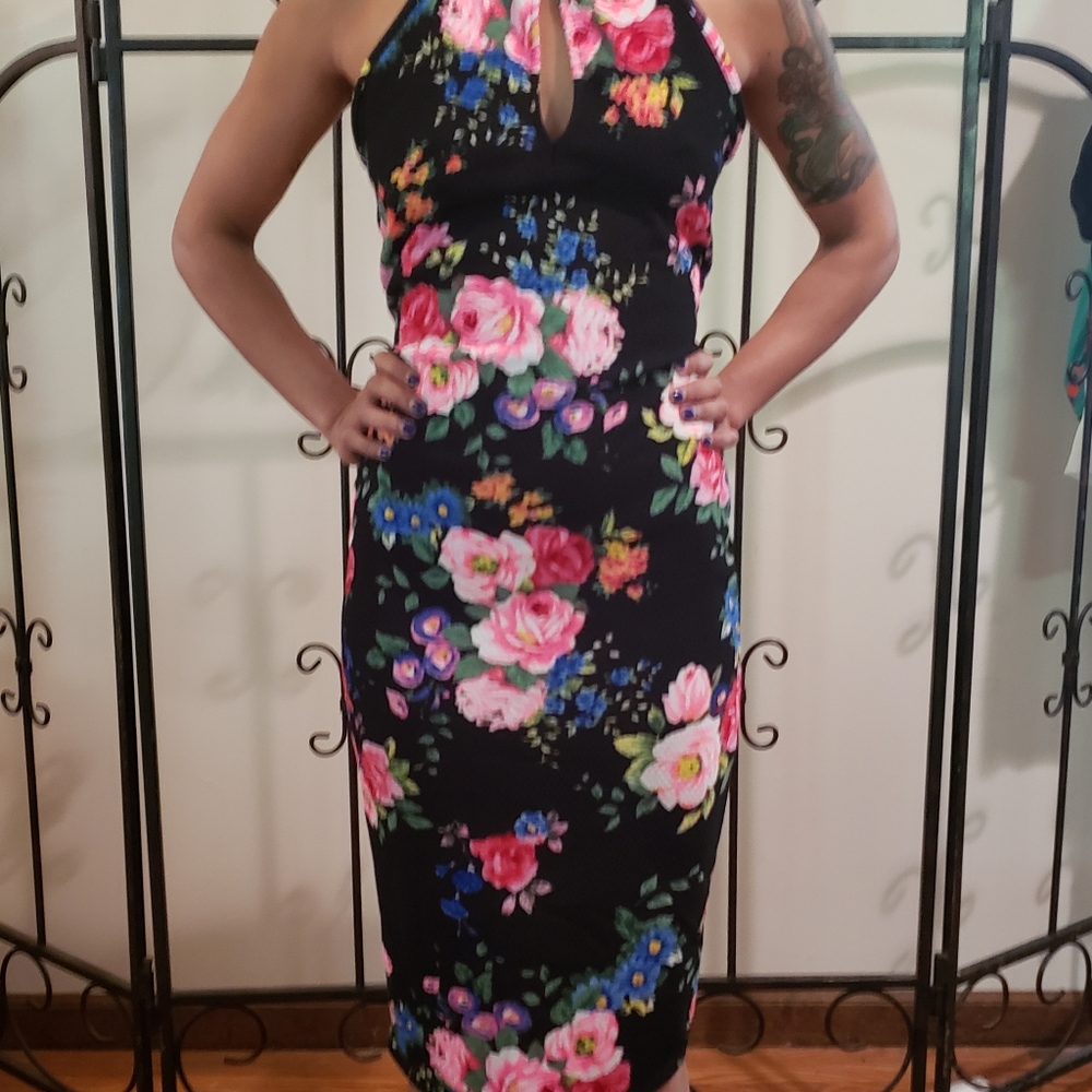 Floral Print Dress, Size S, Fitted and stretchy..